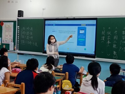 1100316英語日口說嚇嚇叫