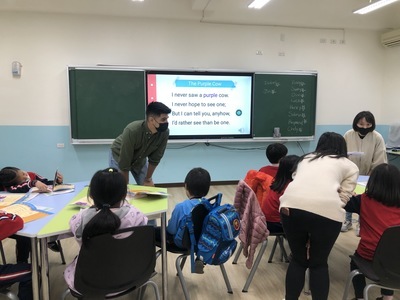 1100308 外師英語主題式繪本社團